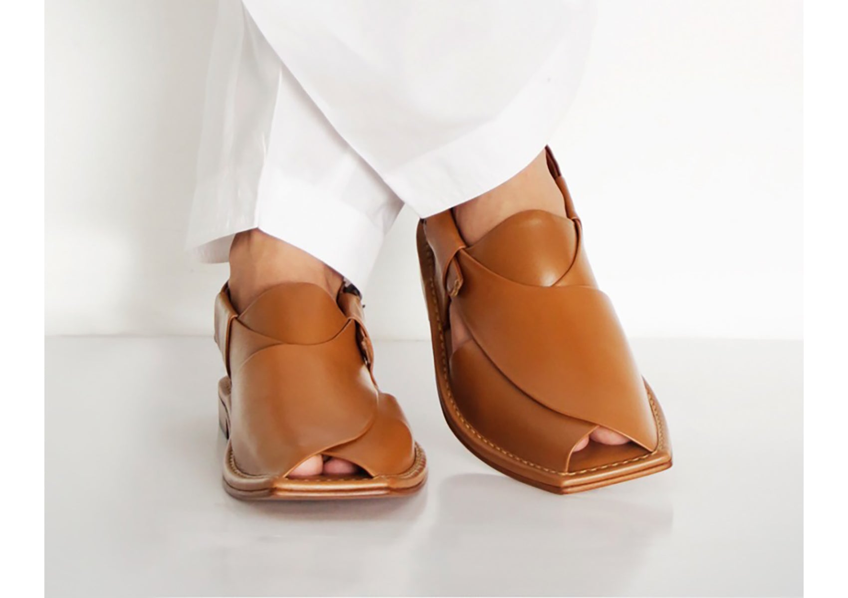 Kaptaan Chappal Borjan Pure Leather Footwear